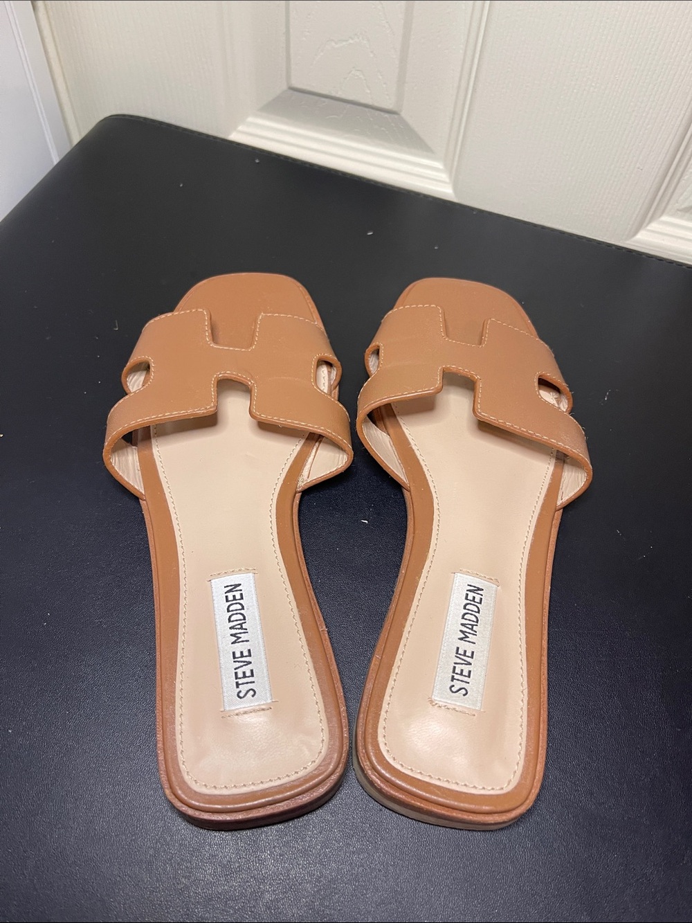 Steve Madden Cognac Brown Slide Mules - Picture 2 of 4